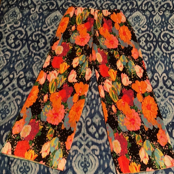 NWT Richard Quinn Size8 - Picture 2 of 3